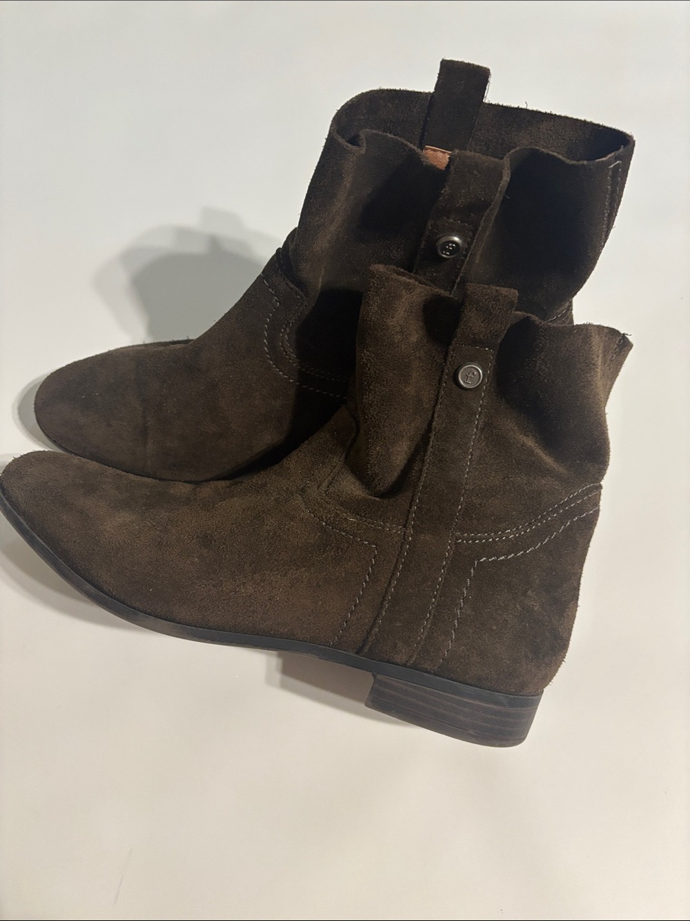 FRYE AND CO. Dark Brown Suede Pull-On Ankle Boots